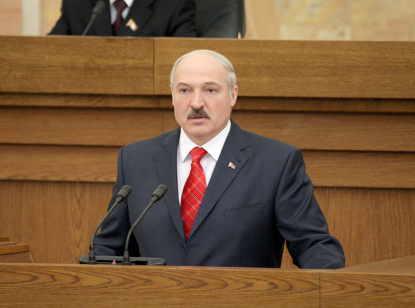 Послание Президента к белорусскому народу и национальному собранию