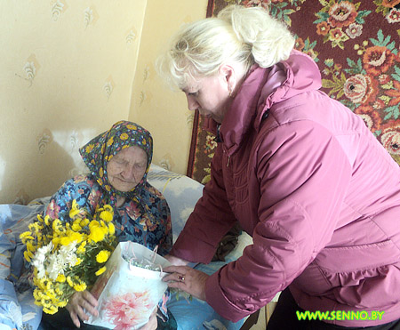 БАБУЛІН ВЕК.  Жыхарка гарадскога пасёлка Багушэўск справіла 100-гадовы юбілей.