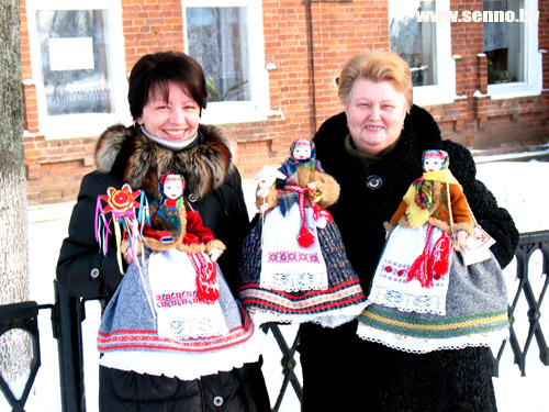 Сенненскія лялькі-калядоўшчыцы пакарылі Мінск