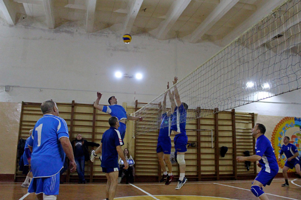 Фотоотчёт c очередных игр чемпионата Сенненского района по волейболу