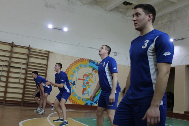 Открытый  районный турнир по волейболу прошел в Сенно