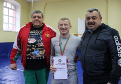 Максим Кожарский в очередной раз стал чемпионом Республики Беларусь по греко-римской борьбе Максим Кожарский в очередной раз стал чемпионом Республики Беларусь по греко-римской борьбе