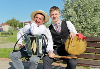 Сенненцы приняли участие в Международном фестивале народной музыки «Звіняць цымбалы і гармонік» (фотофакт) Сенненцы приняли участие в Международном фестивале народной музыки «Звіняць цымбалы і гармонік» (фотофакт)