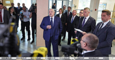 «Отдача минусовая!» Лукашенко раскритиковал работу «Беларусьфильма»