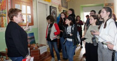 Сенненский Дом ремесел посетили студенты ВГУ имени П.М.Машерова