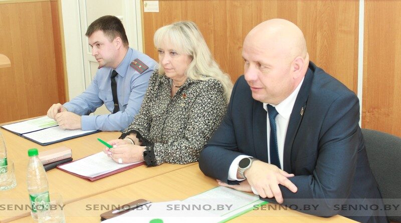 Сегодня в Сенненском районе прошел единый день информирования