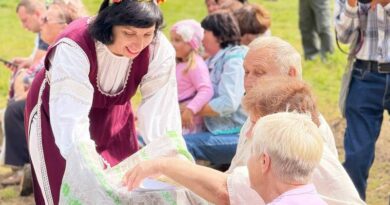 Широко и весело в аг.Пламя отметили Яблочный Спас