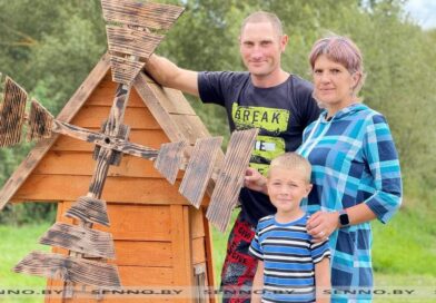 Благоустройство — это творчество для всей семьи, уверены Дмитрий Пакура и Марина Тарасевич из д.Осиновка