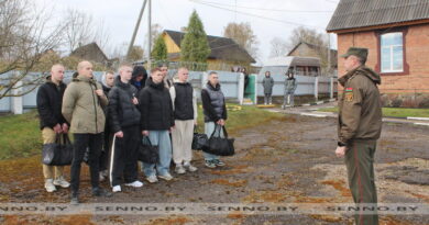 На Сенненщине прошла первая отправка призывников в армию