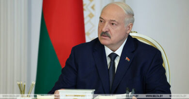 «Упирайтесь и работайте!» Лукашенко на совещании с руководством Совмина обозначил генеральную линию