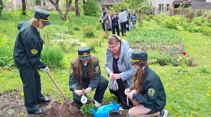 Юные мошканцы показали высокий уровень знаний в Слете школьных лесничеств Смоленской области Юные мошканцы показали высокий уровень знаний в Слете школьных лесничеств Смоленской области