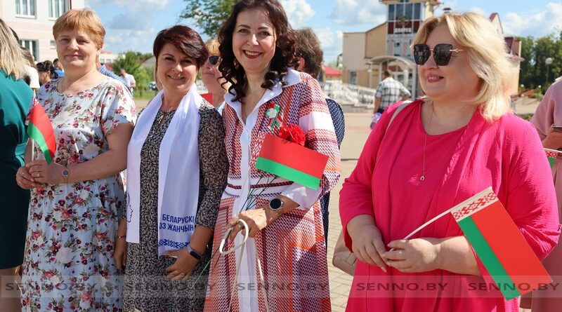 Торжественный митинг ”Беларусь – это МЫ!“  прошел на Аллее Героев в райцентре