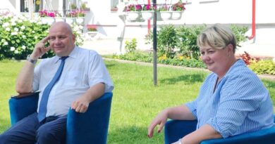 100 вопросов взрослому: глава Сенненского района встретился с воспитанниками лагеря «Приозерный»