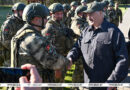 Лукашенко ставит задачу по развитию в Беларуси народного ополчения Лукашенко ставит задачу по развитию в Беларуси народного ополчения